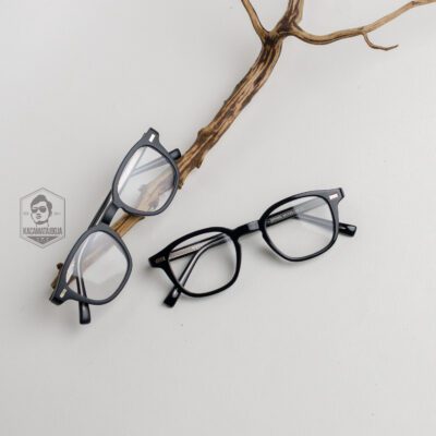 Mengapa Kacamata Jogja Jadi Pilihan Utama Mahasiswa? Ini Alasannya!