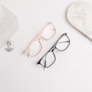 kacamata anti radiasi adalah