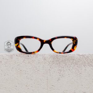 Kacamata Kotak Retro Tak Lekang Oleh Waktu - GP 23215